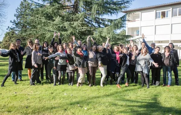 photo de groupe coopérative habitat eco action